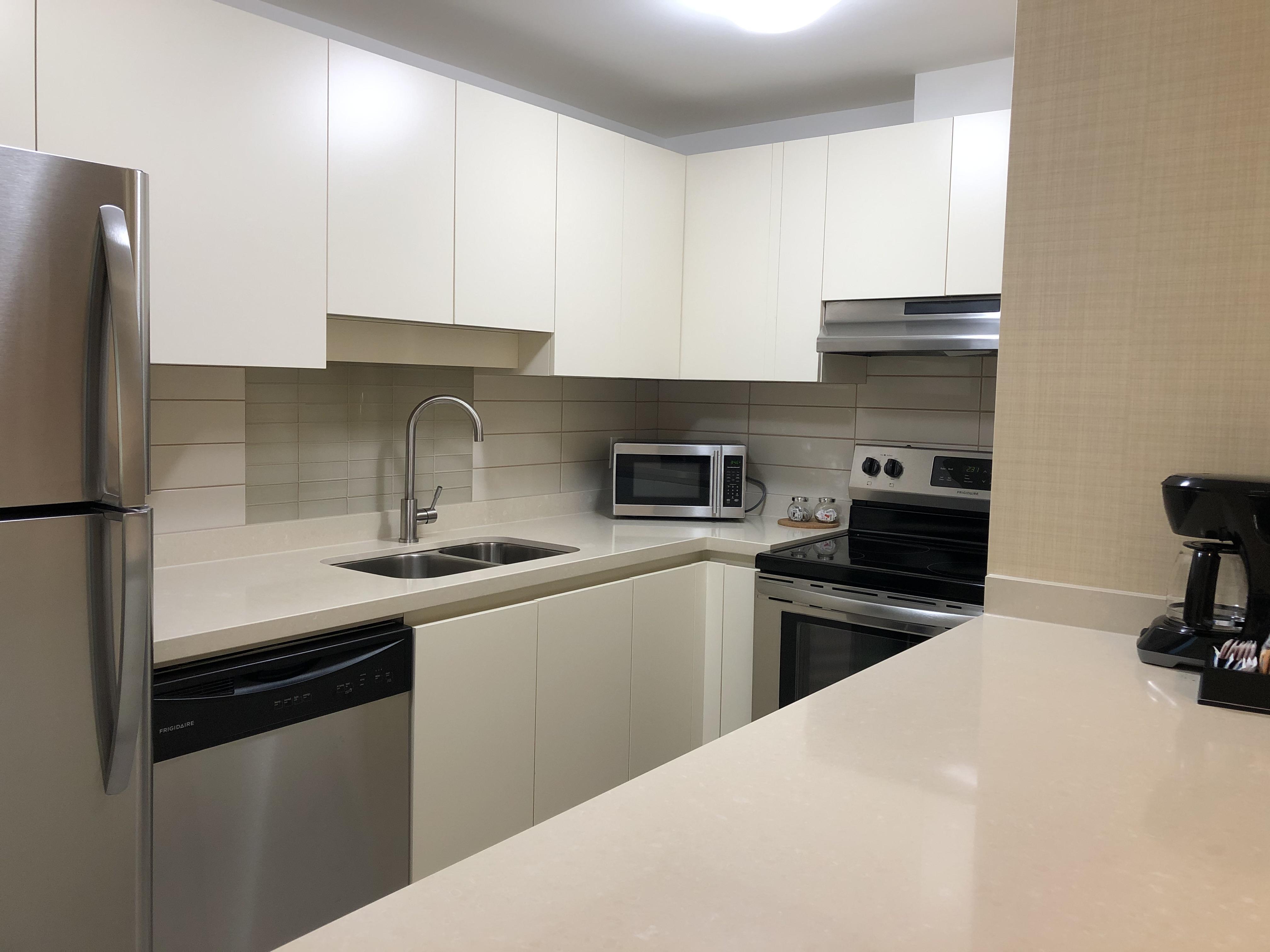 וונקובר Landis Hotel And Suites מראה חיצוני תמונה