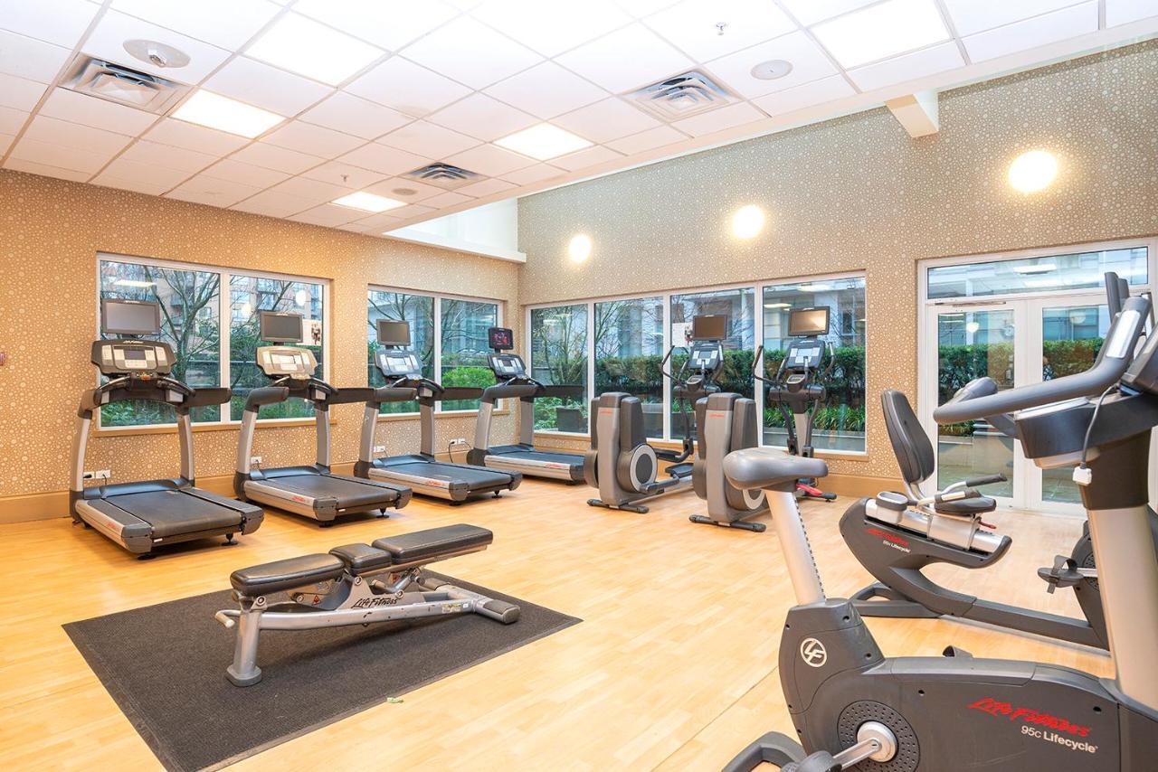 וונקובר Landis Hotel And Suites מראה חיצוני תמונה
